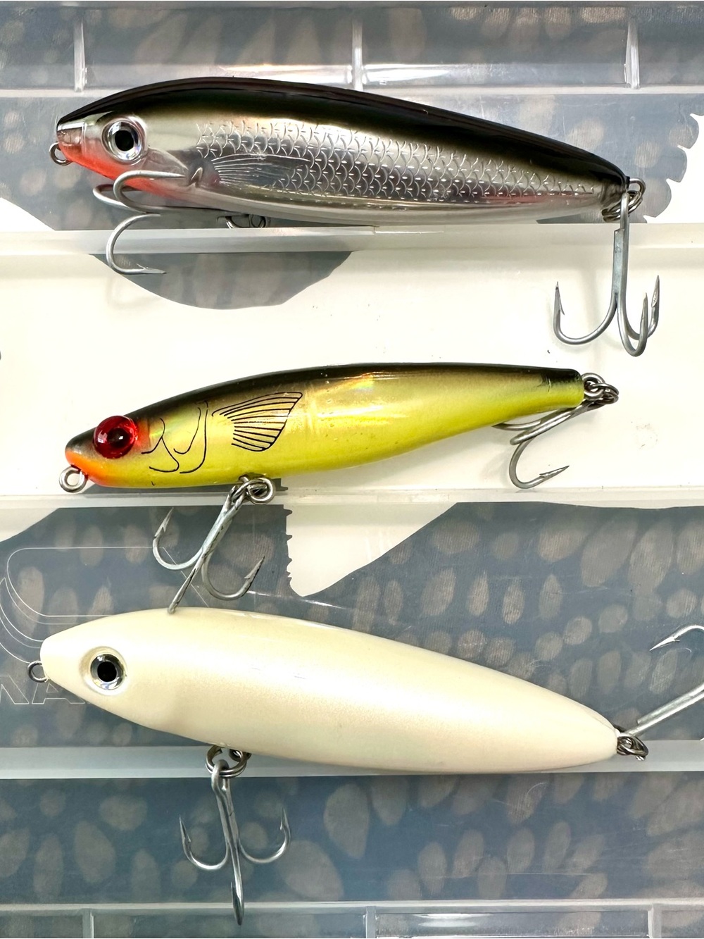 Professional Topwater Fishing Lure Starter Bundle with Plano Box - Picture 4 of 8